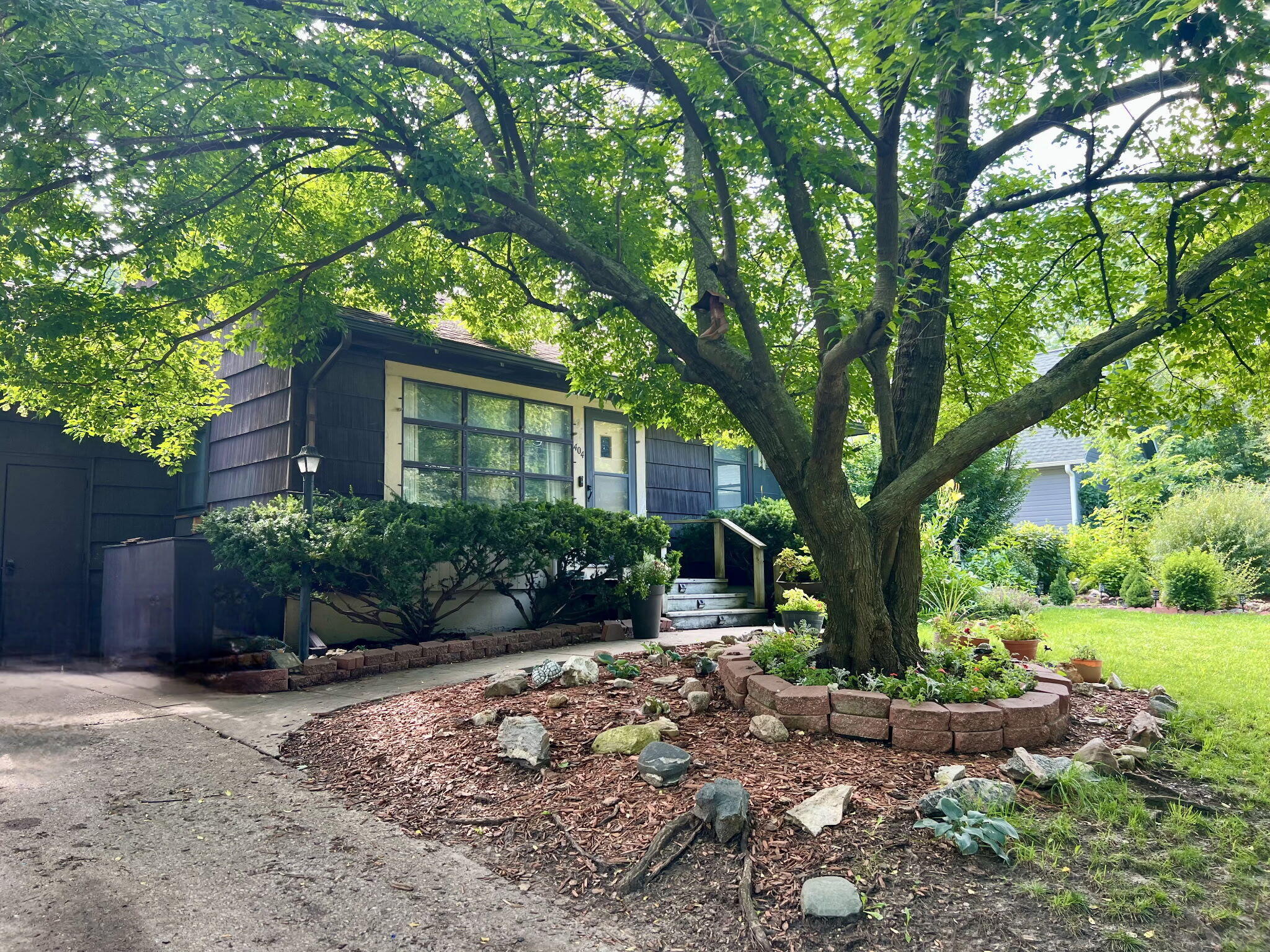 404 Hilltop Road  Ames IA 50014 photo