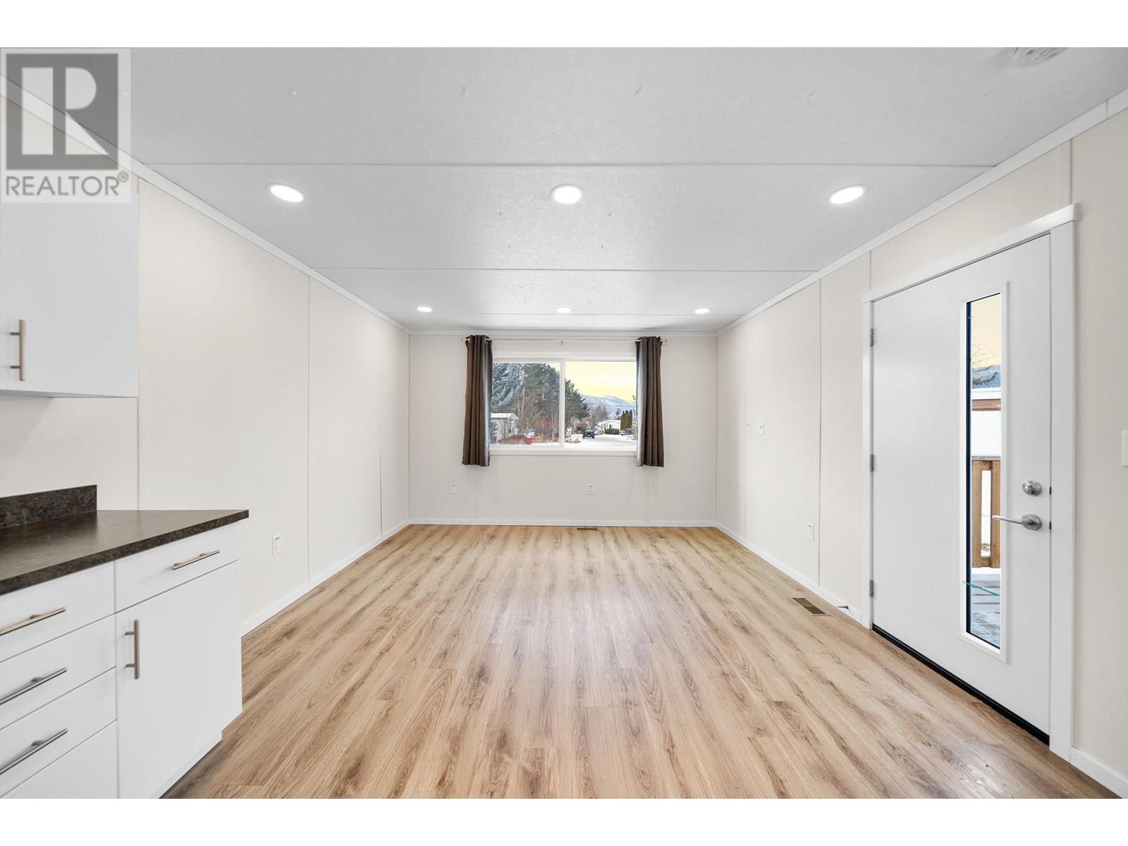 Property Photo: 2776 Clapperton Avenue 101 BC V1K 1G5