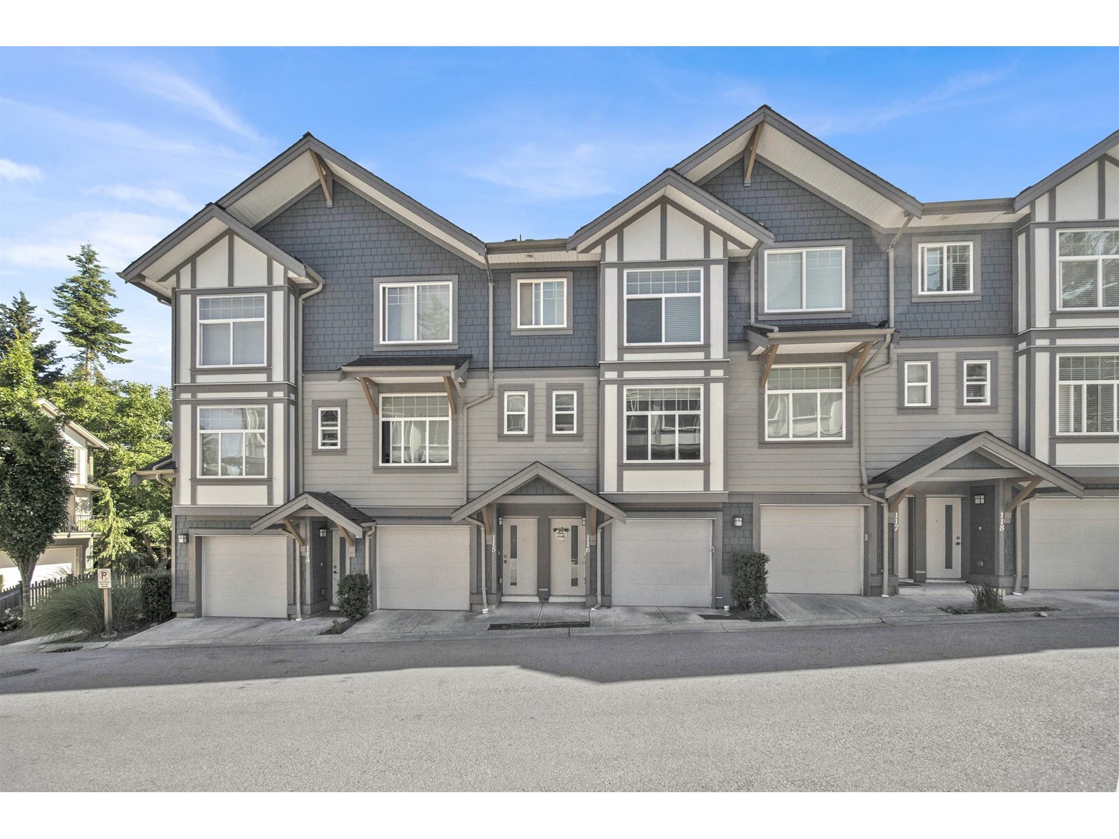 Property Photo: 15170 60 116 BC V3S 0A3