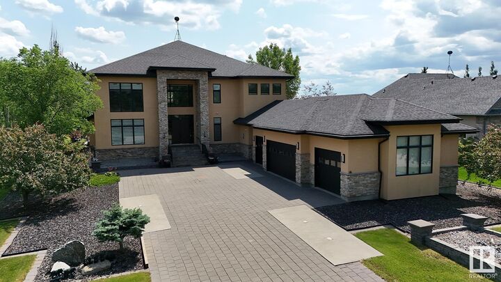 Property Photo: 51025 Rge Road 222 36 AB T8C 1J5