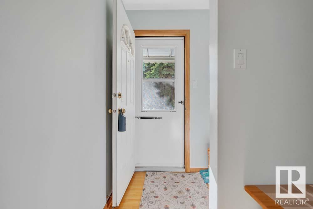 Property Photo:  9539 85 Street NW  AB T6C 3E1 
