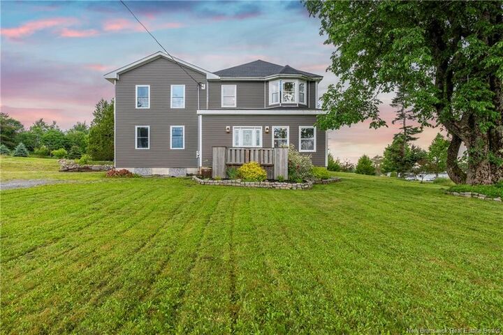 Photo de la propriété:  889 Latimore Lake  NB E2N 1X9 