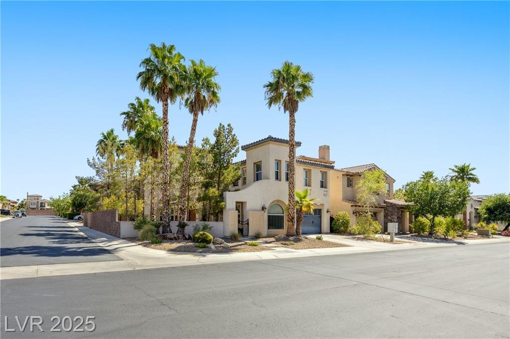 Property Photo: 527 Via Garofano Avenue NV 89011