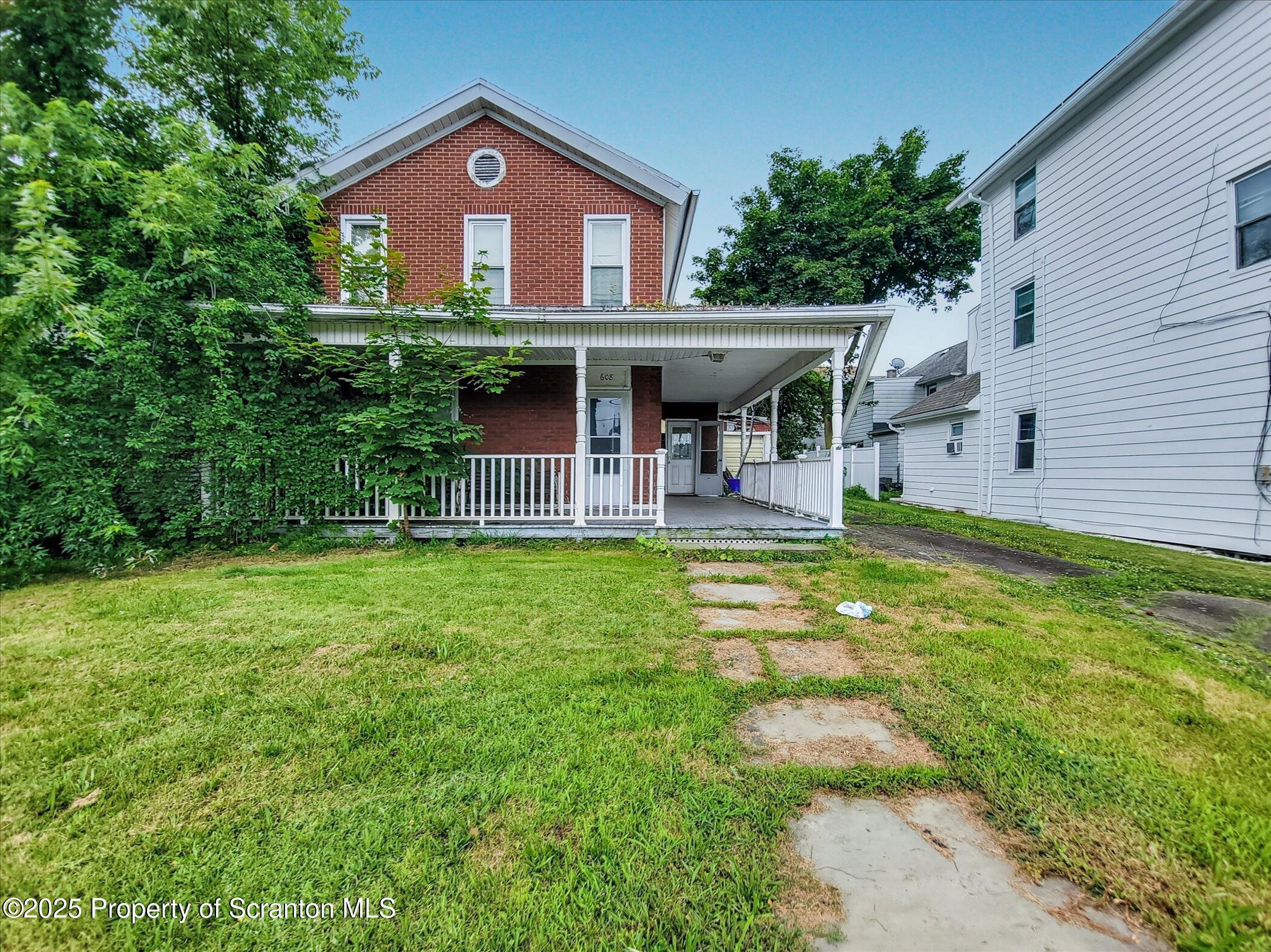 608 E Market Street  Scranton PA 18509 photo