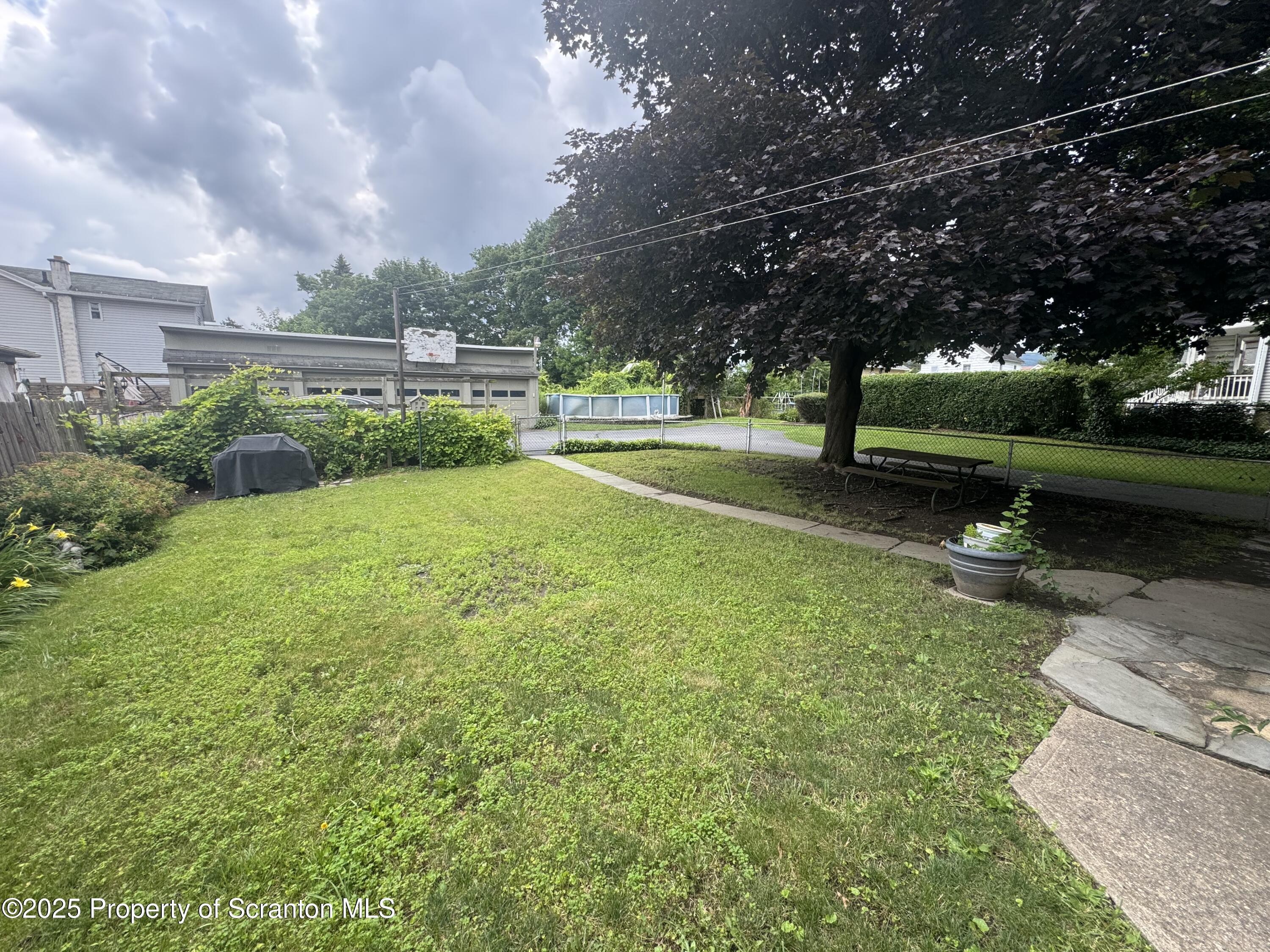Property Photo: 1407 Lafayette Street PA 18504
