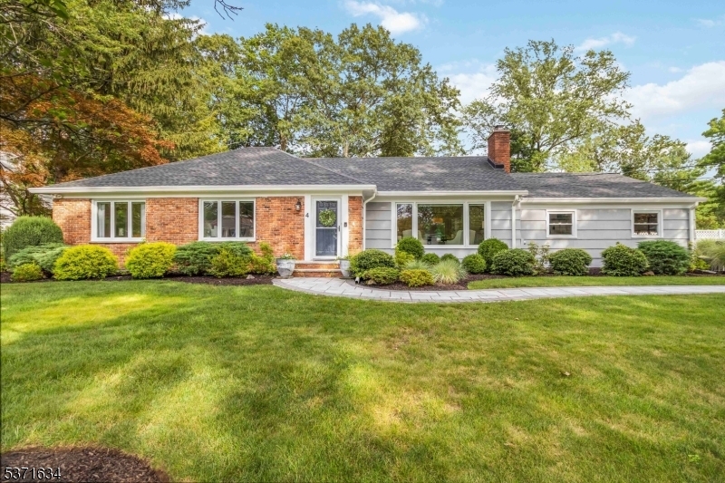 Property Photo: 4 Allen Dr NJ 07960