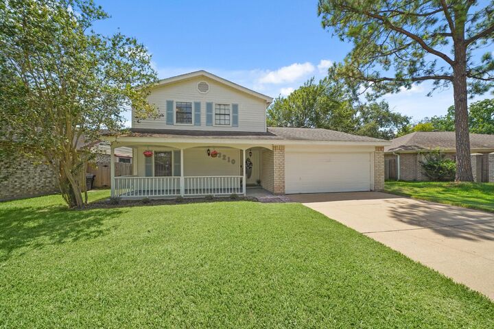 Property Photo: 3210 Pebble Lake Drive TX 77479