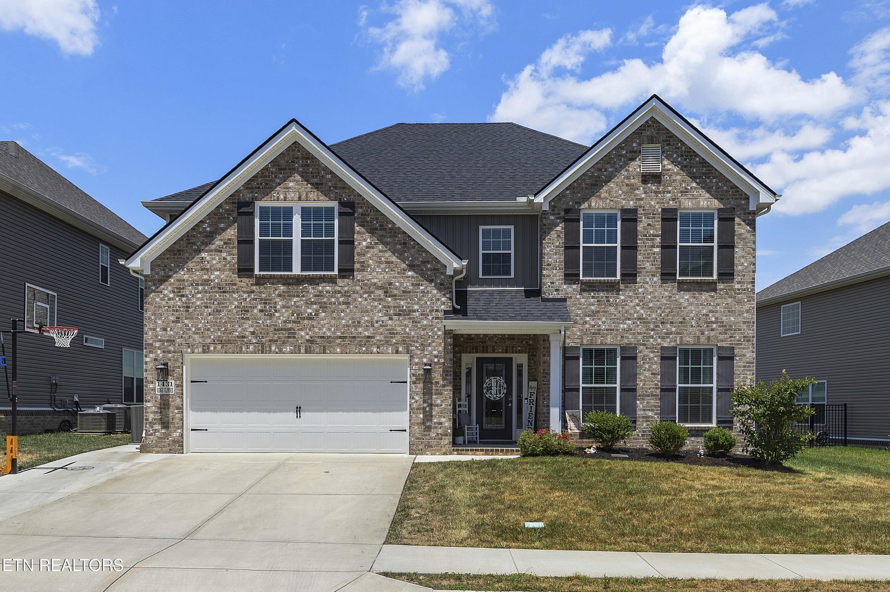 Property Photo: 1431 Ridge Climber Rd TN 37922