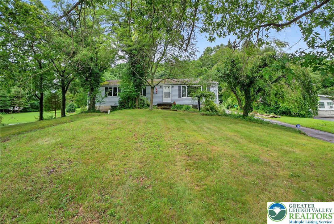1117 Grosstown Road  Lower Pottsgrove Twp PA 19464 photo