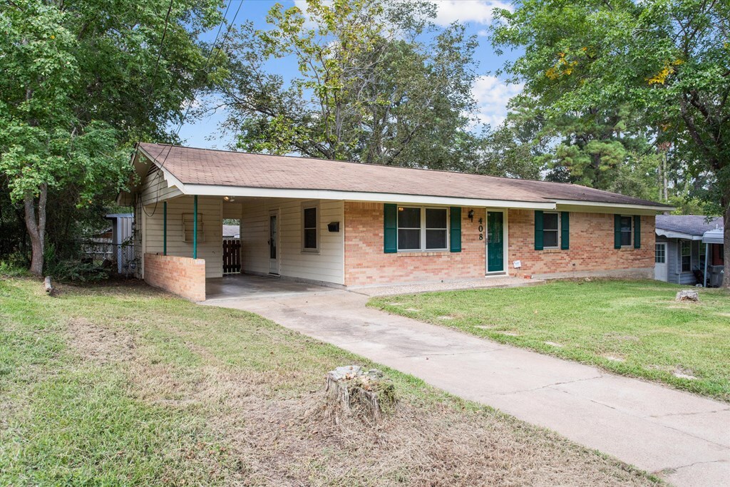 Property Photo:  408 Lynn Avenue  TX 75904 