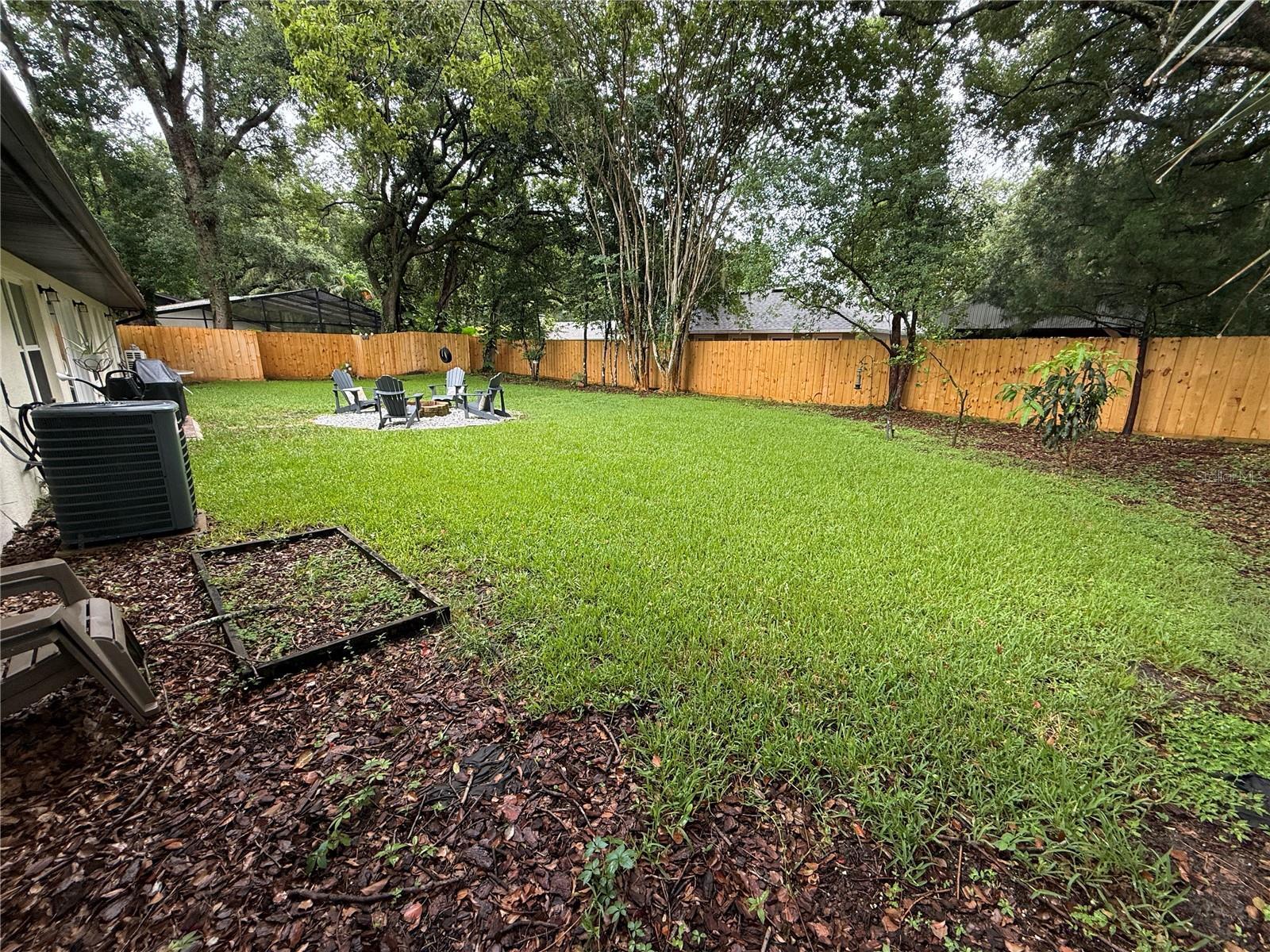 Property Photo: 8042 Ridge Way FL 32817