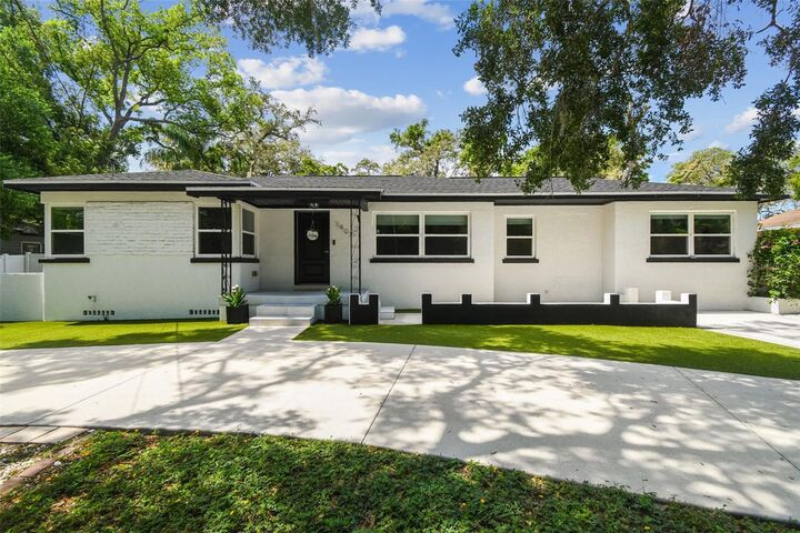 1407 E Hanna Avenue  Tampa FL 33604 photo