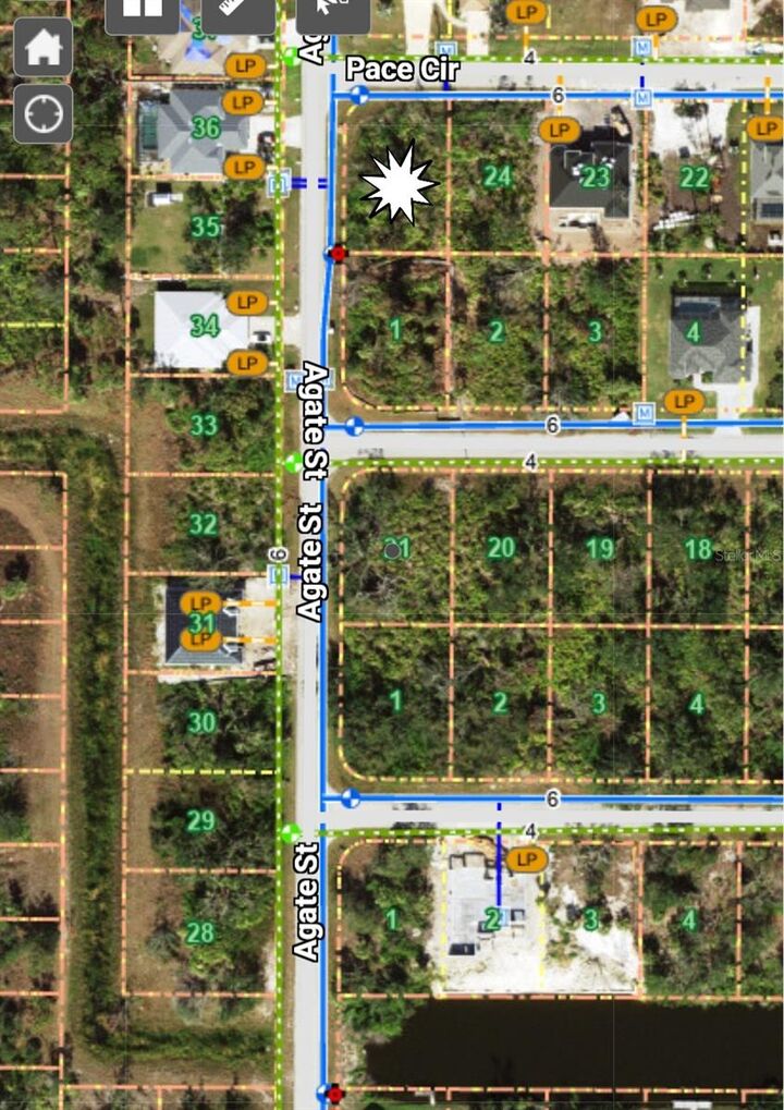 Property Photo: 13147 Kakapo Avenue FL 33981