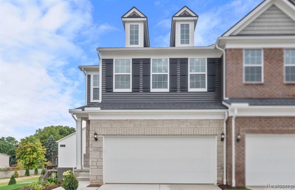 4066 Nottingham Circle  Clarkston MI 48346 1761 photo