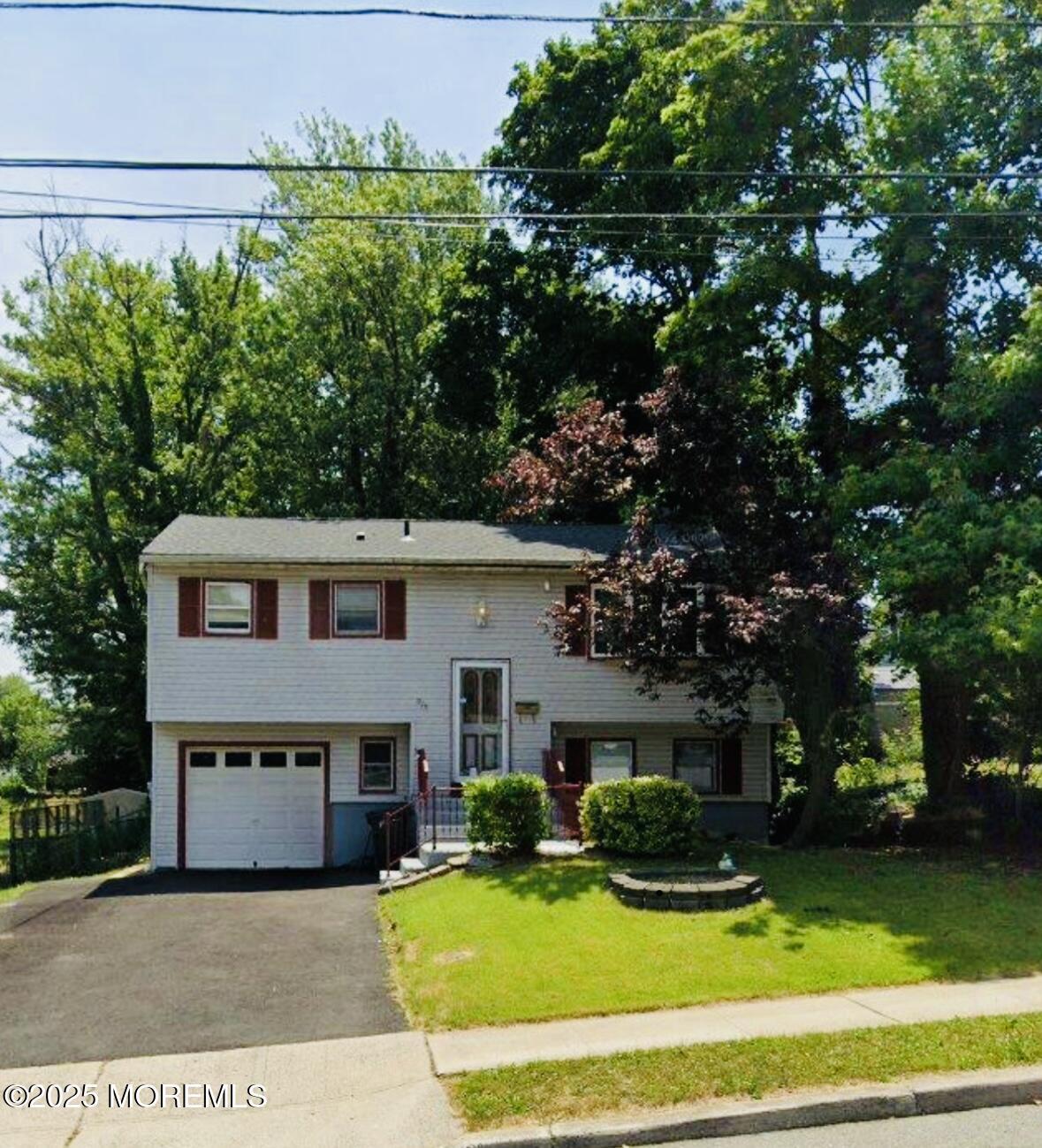Property Photo: 975 S Concourse NJ 07735