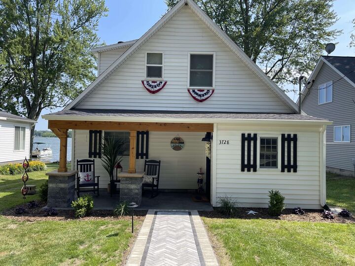3728 Peterson Drive  Gobles MI 49055 photo