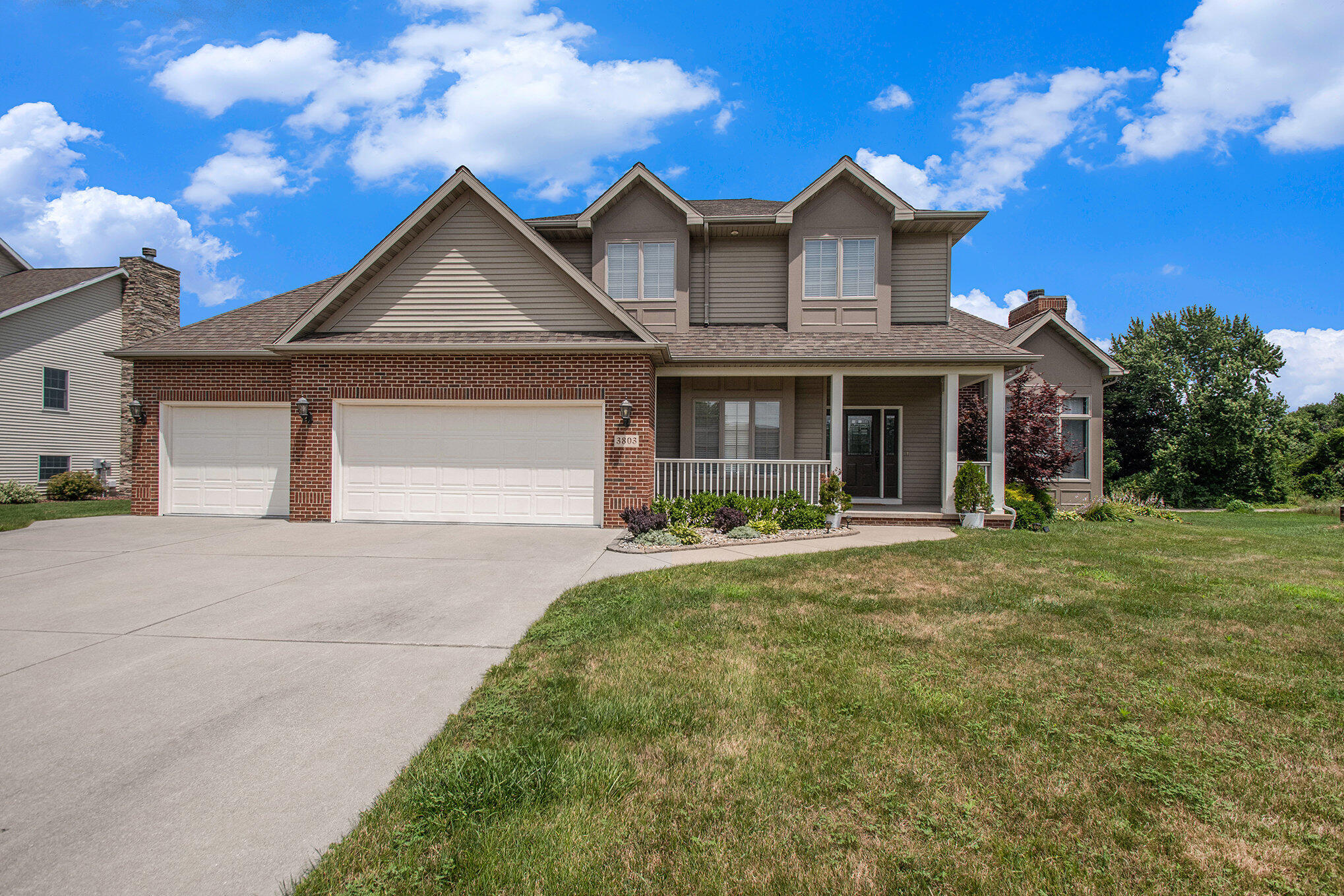 Property Photo: 3803 Derry Drive MI 49085