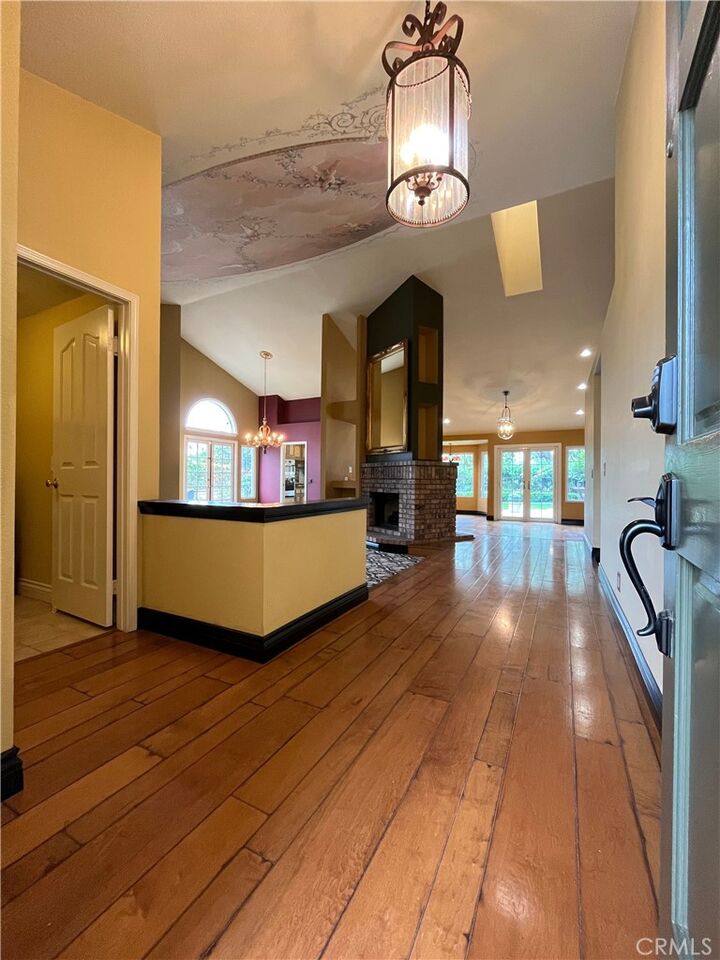 Property Photo:  24112 Country View Drive  CA 92679 