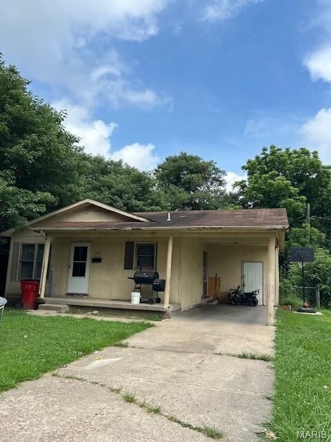 Property Photo: 408 Carroll Street MO 63801