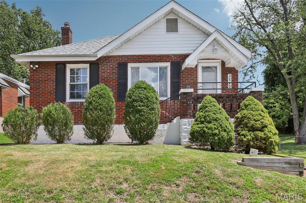 Property Photo: 3542 Charlack Avenue MO 63114