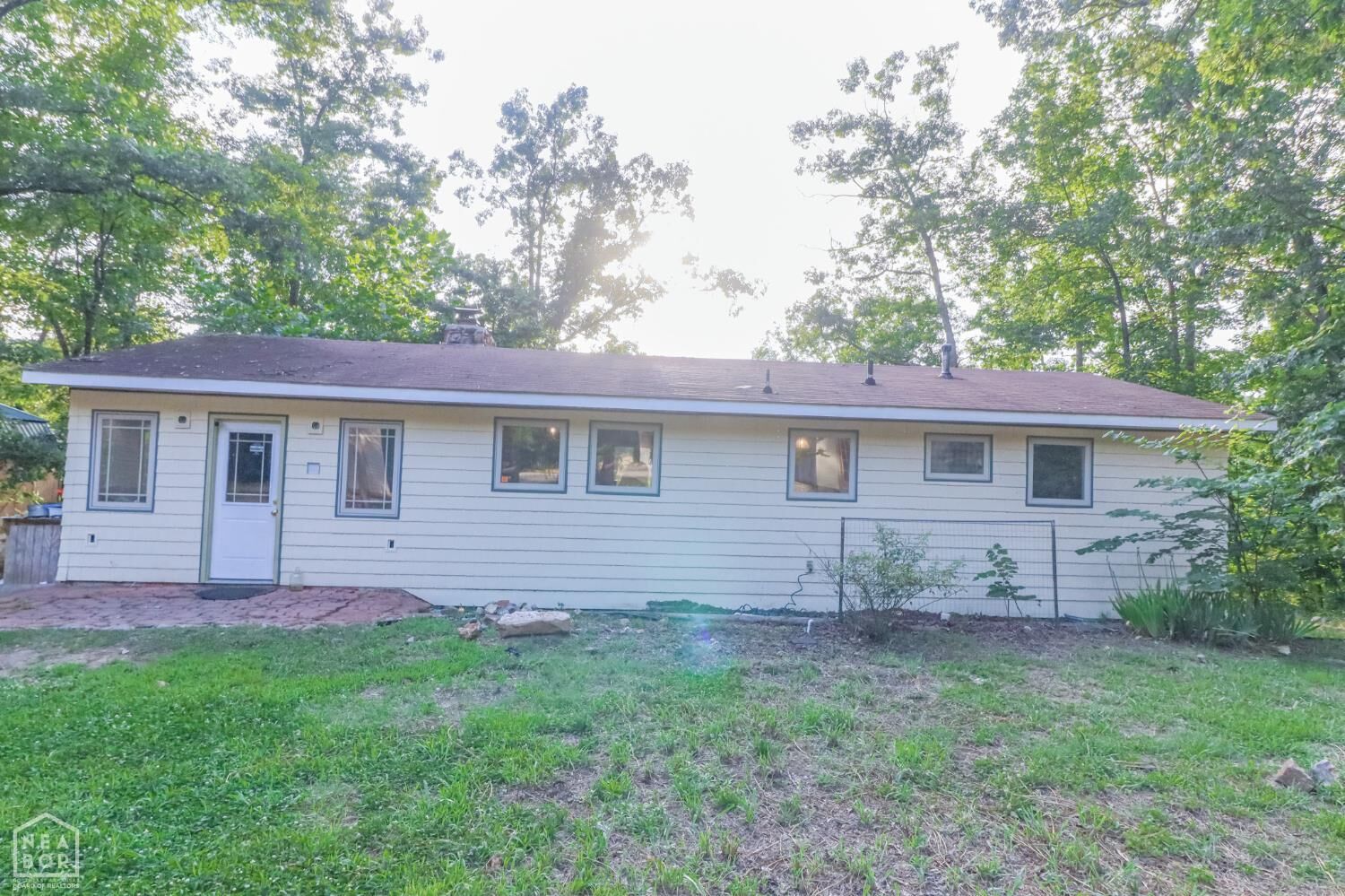 Property Photo:  48 E Lakeshore Drive  AR 72482 