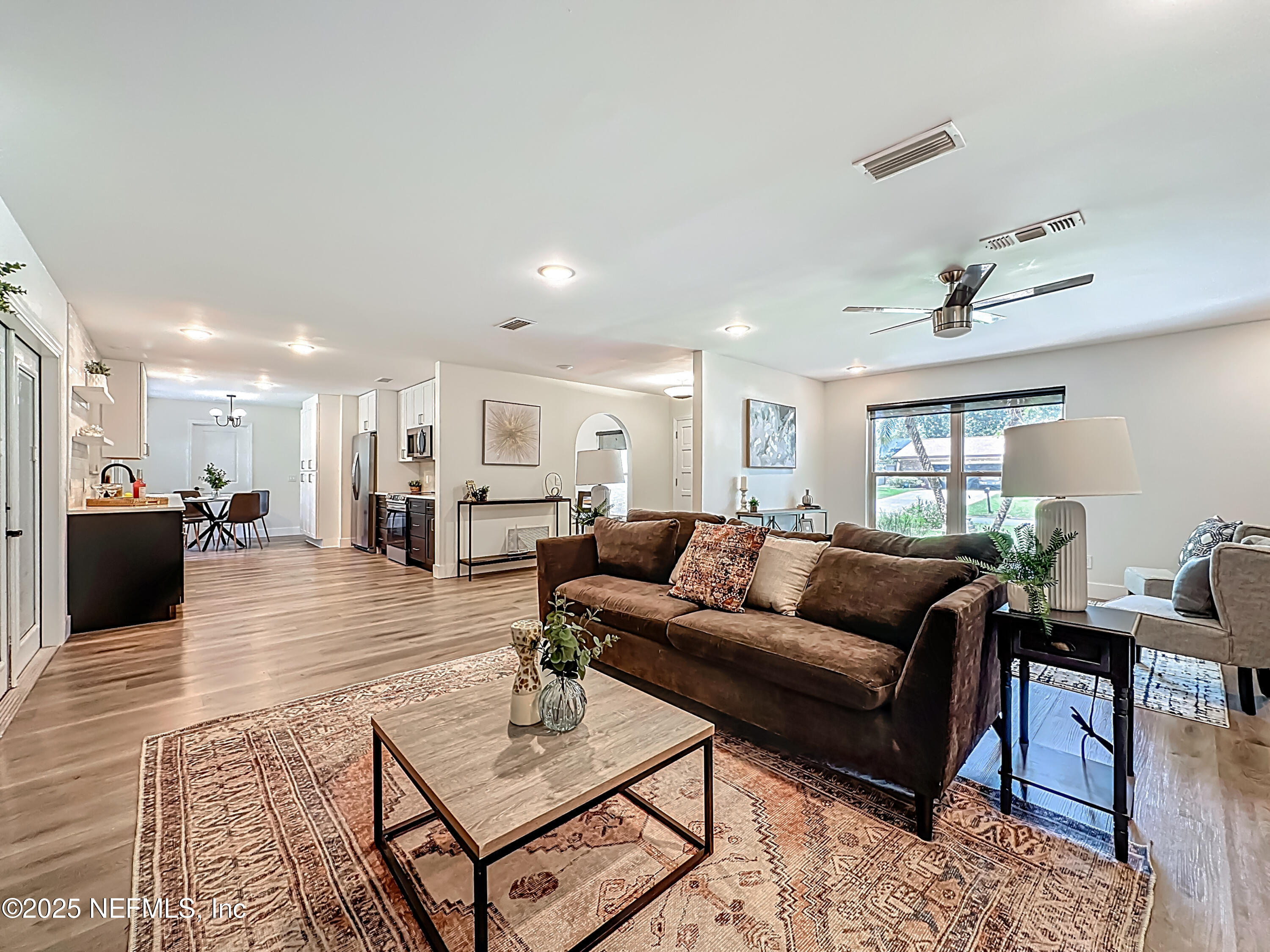 Property Photo: 211 Woodland Avenue FL 32080