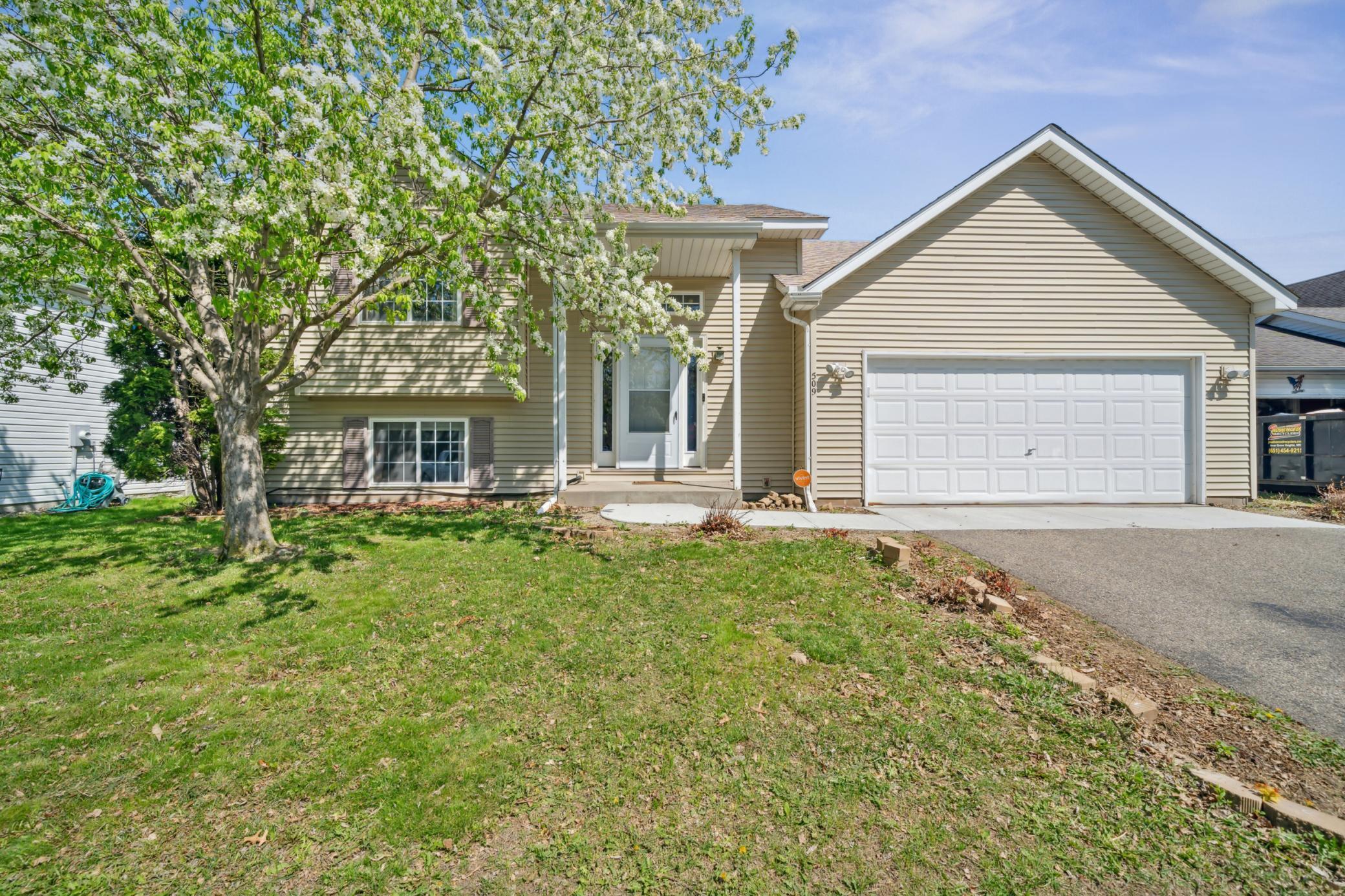 Property Photo: 509 11th Street MN 55024