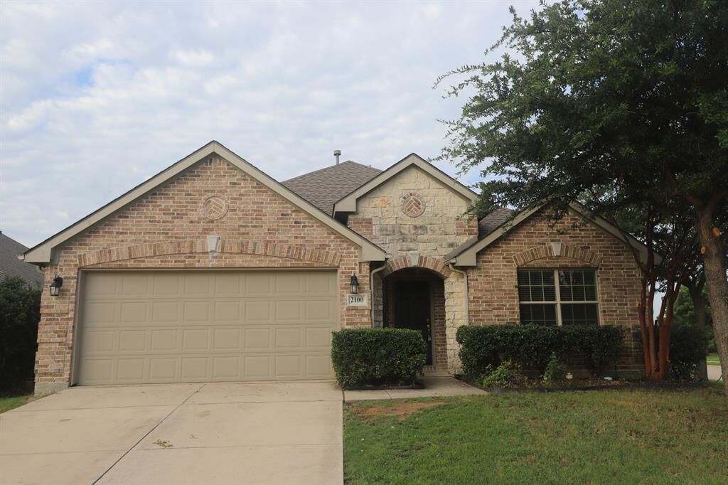 Property Photo: 2100 Jasmine Valley Drive TX 75068