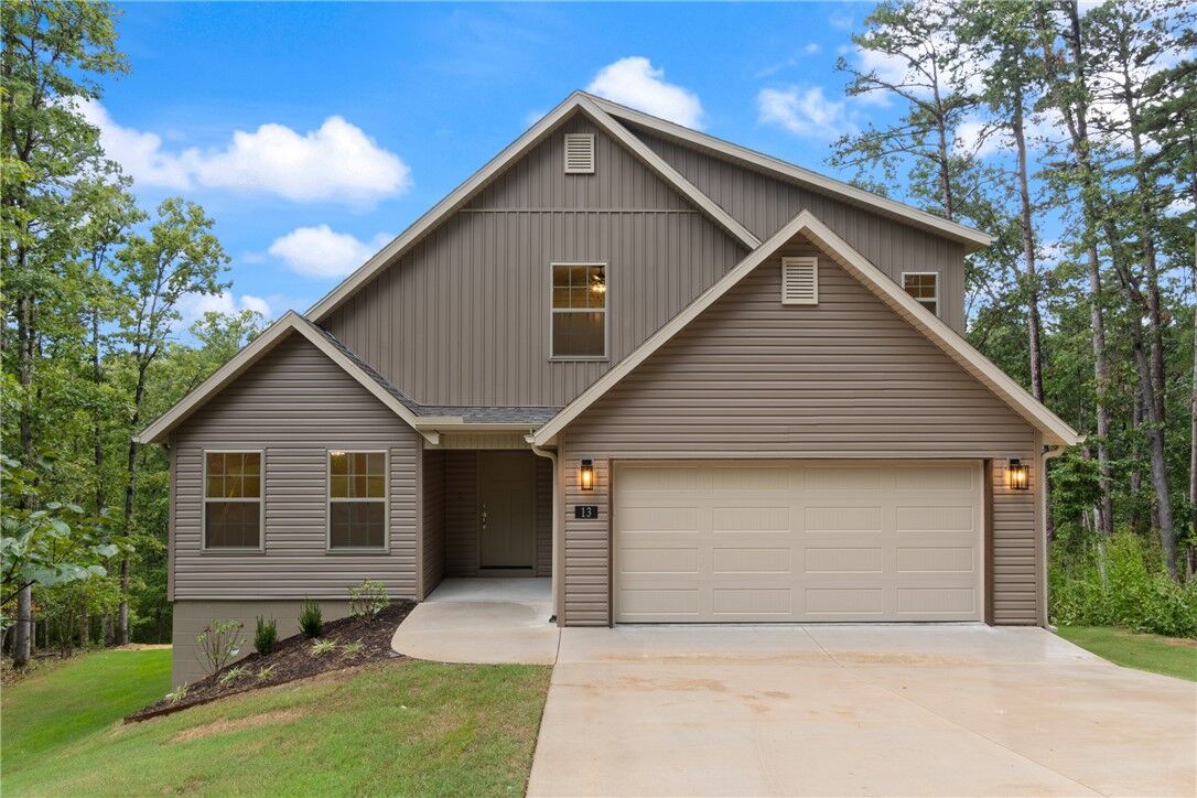Property Photo:  13 Banbury Circle  AR 72714 