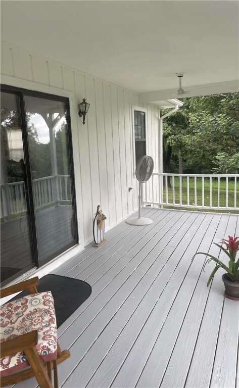Property Photo: 565 County Road 1750 AR 72847