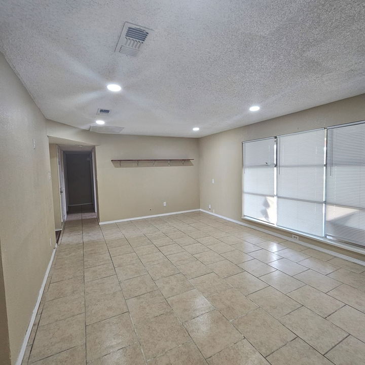 Property Photo:  2601 Verde Ave  TX 79761 