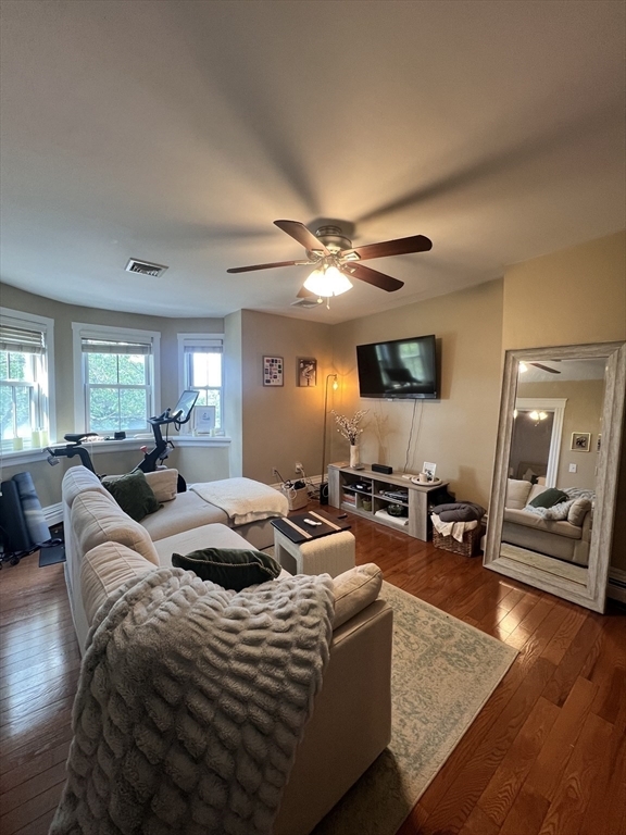 Property Photo: 807 East Broadway 3 MA 02127