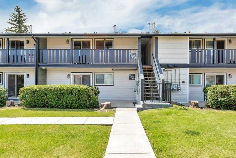 54 Bell Street 203  Red Deer AB T4R 1M8 photo