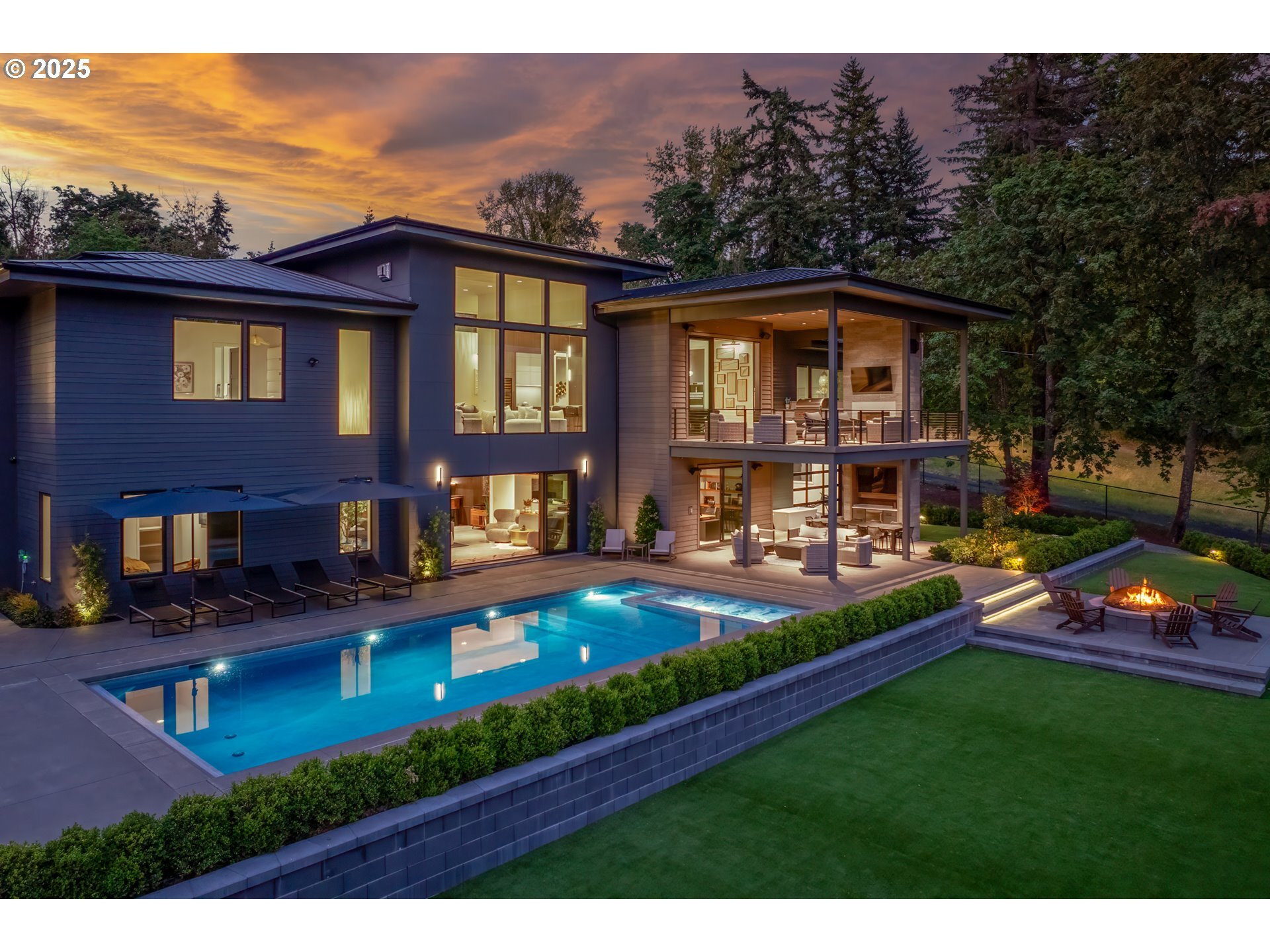 Property Photo: 11011 SE Evergreen Hwy WA 98664