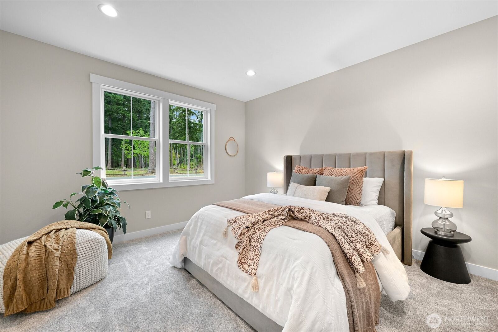 Property Photo:  1014  Night Hawk Way  WA 98247