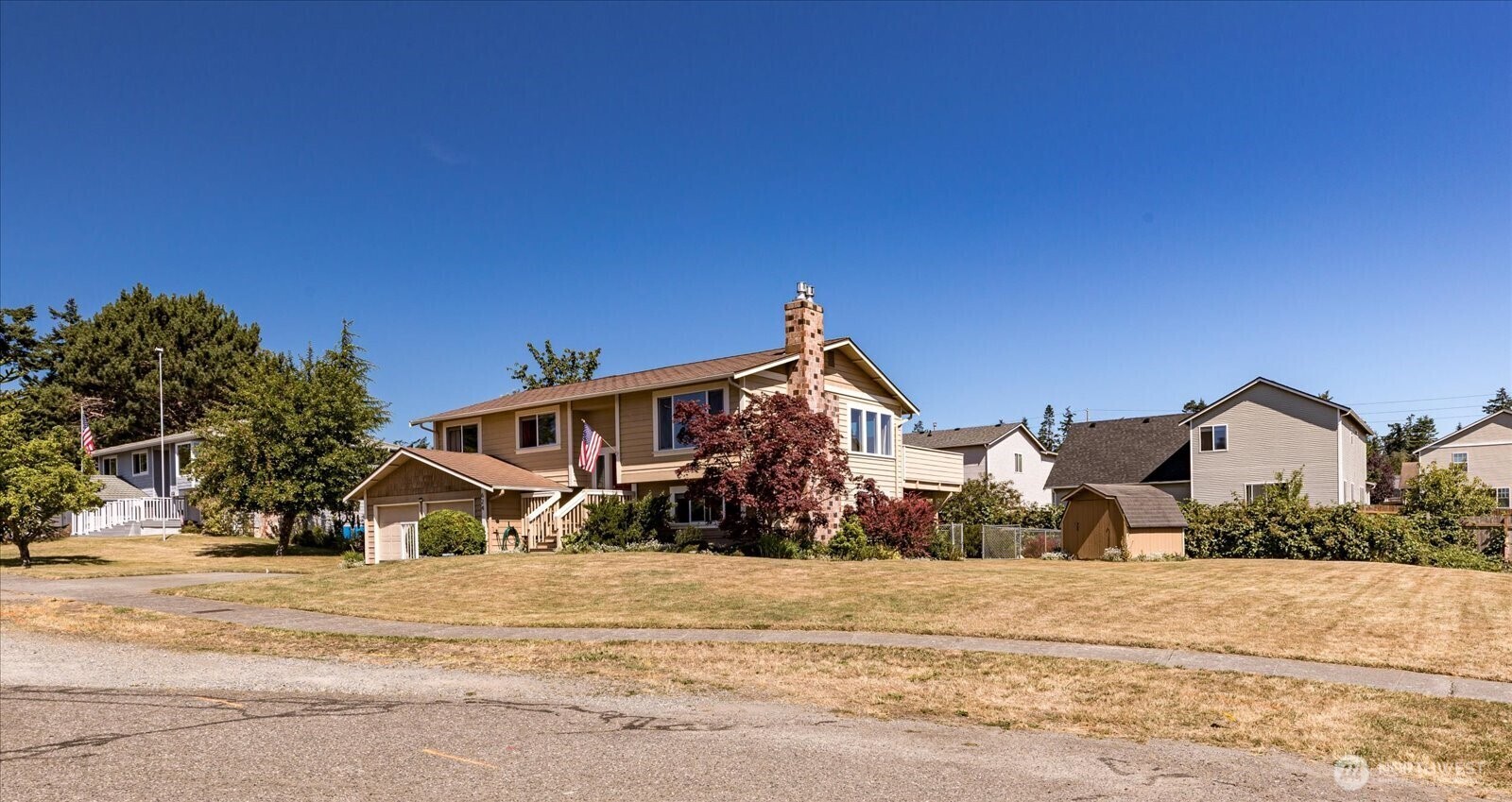 624 SW 2nd Avenue  Oak Harbor WA 98277 photo