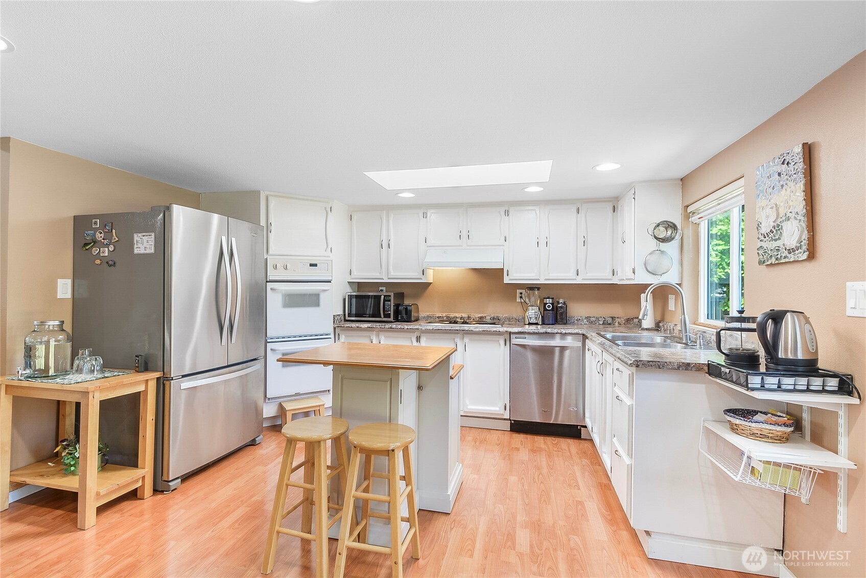 Property Photo: 3711 116th Street SE WA 98208