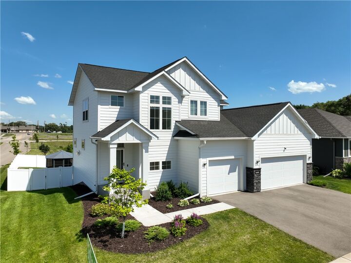Property Photo: 496 Kerry Way WI 54016