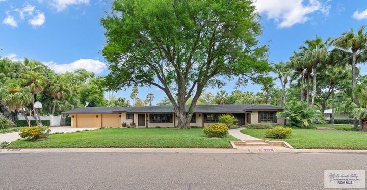 Property Photo:  509 Lake Drive  TX 78550 
