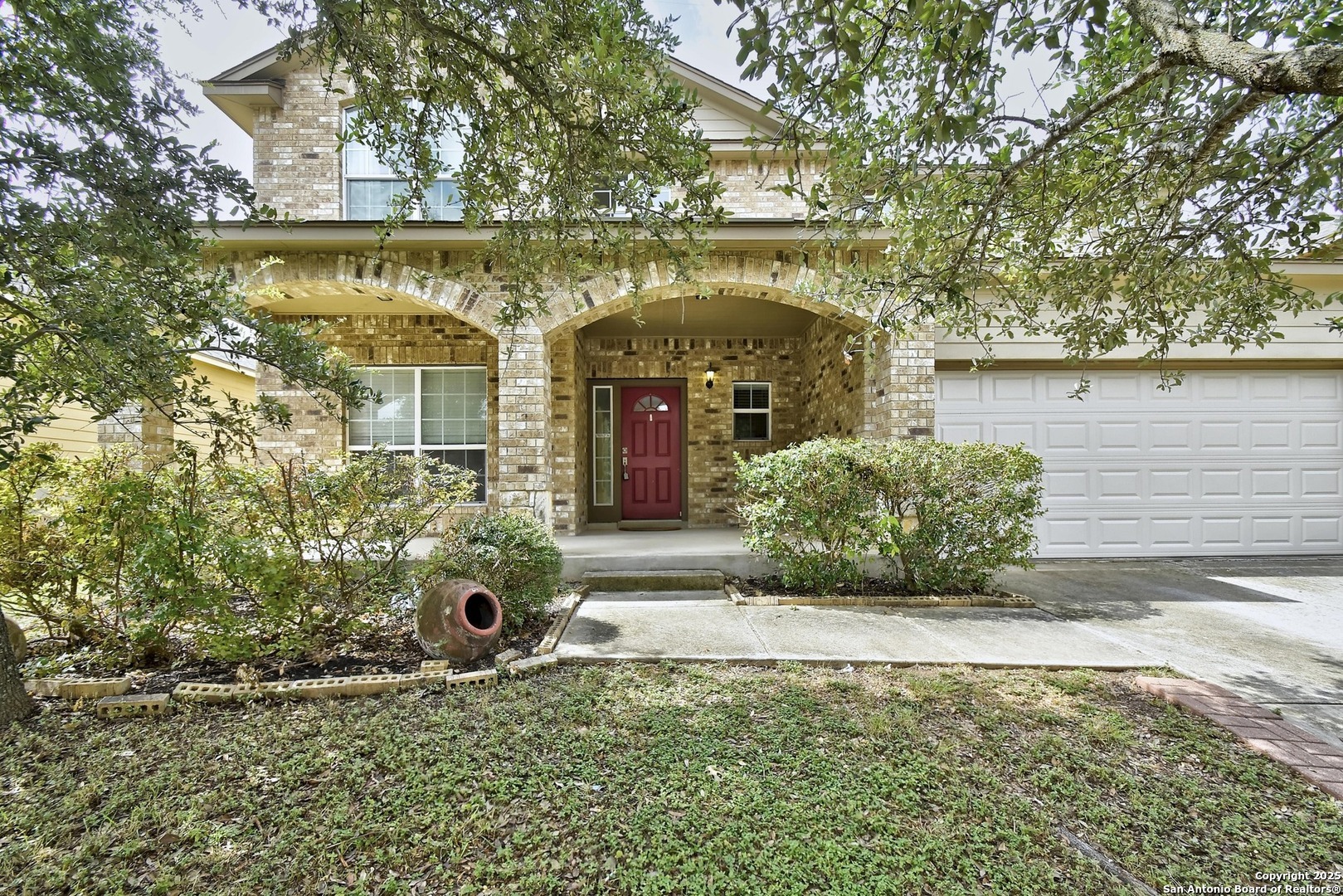 Property Photo: 5510 Southern Oaks TX 78261