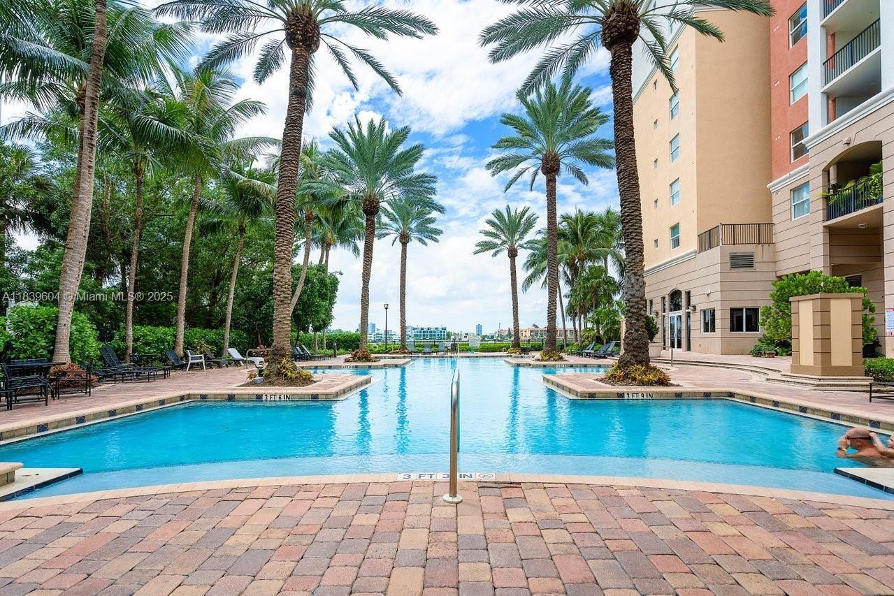Property Photo: 17100 N Bay Rd 1209 FL 33160