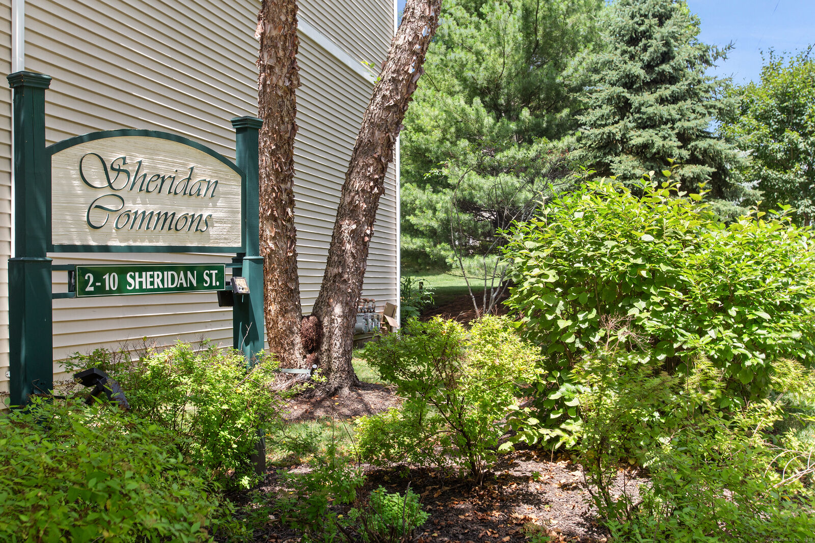 Property Photo:  2 Sheridan Street 303  CT 06810 