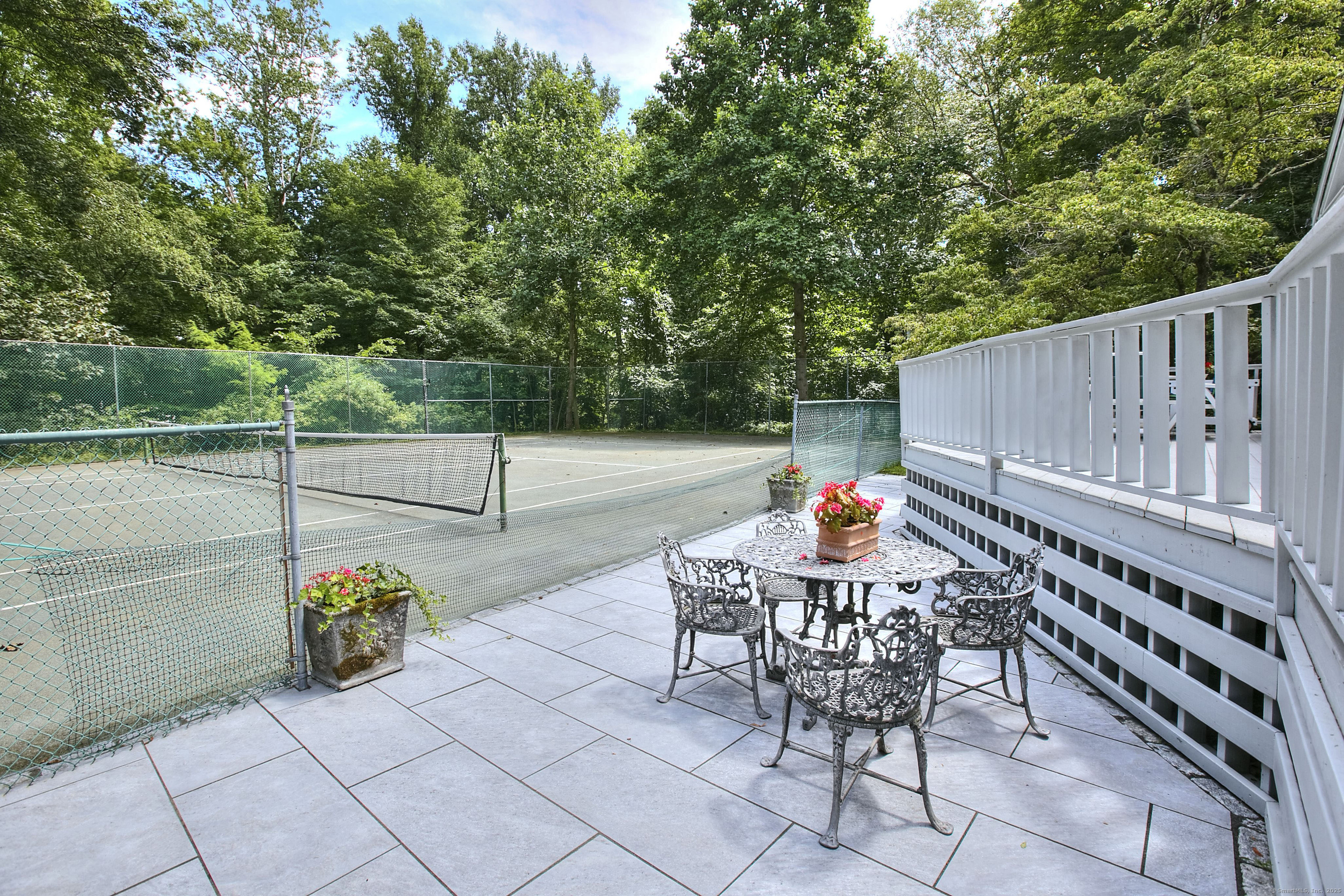 Property Photo: 174 Cross Highway CT 06880