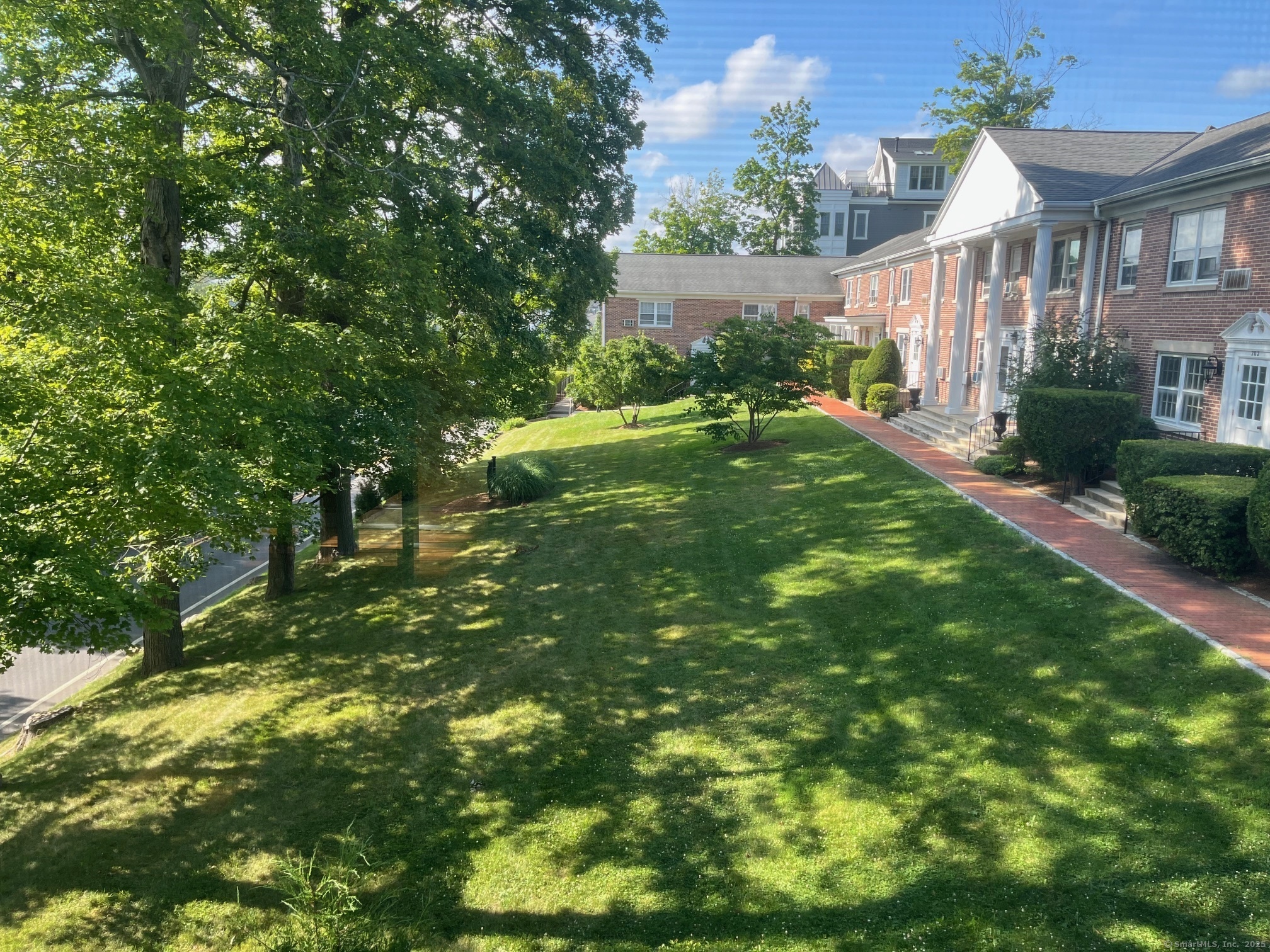 208 Park Street Apt 22  New Canaan CT 06840 photo
