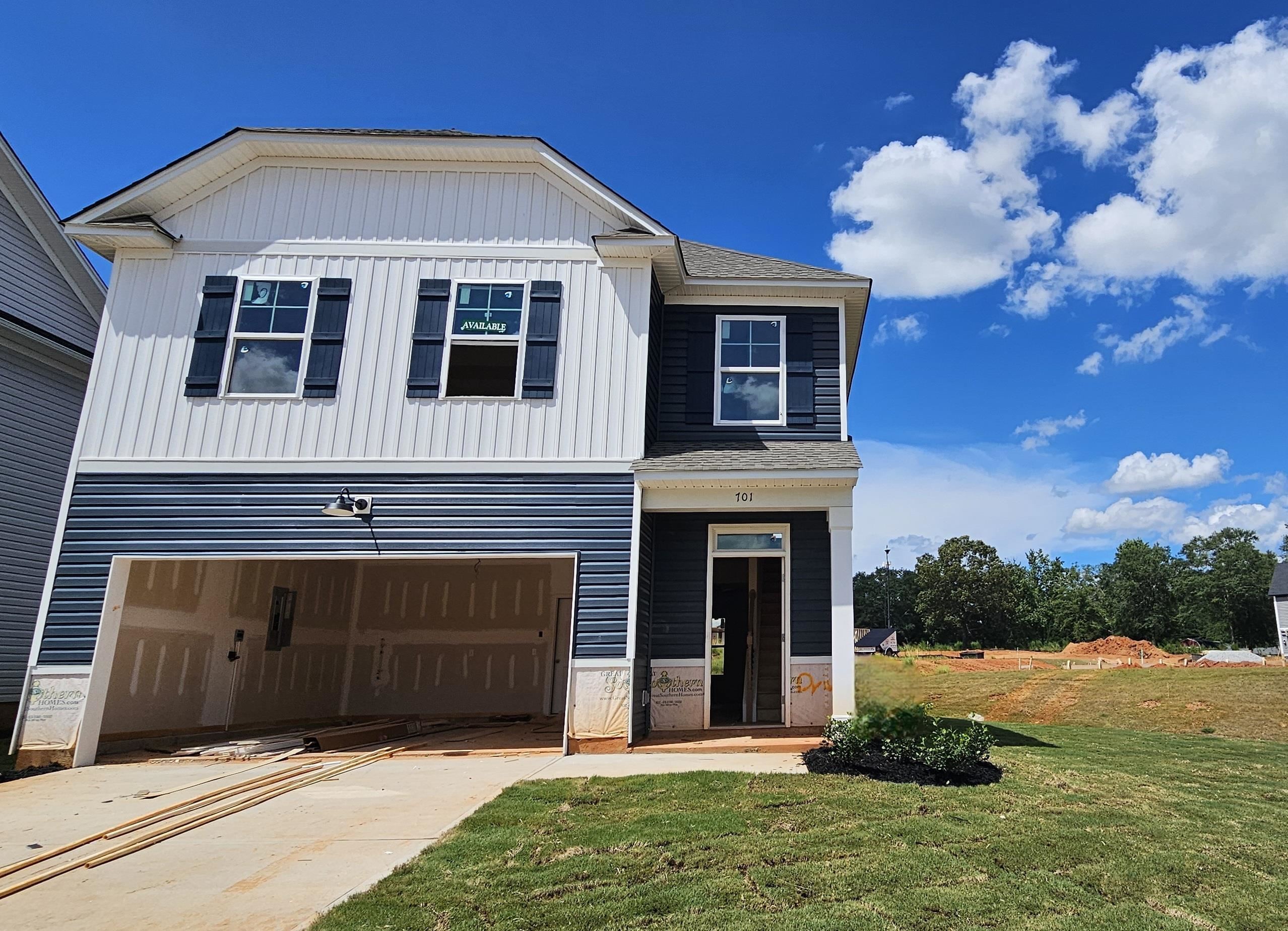 Property Photo: 701 Hemsford Drive SC 29605