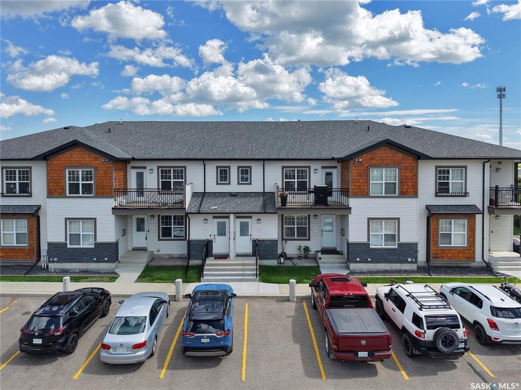 Property Photo: 1015 Patrick Crescent 2108 SK S7W 0M1
