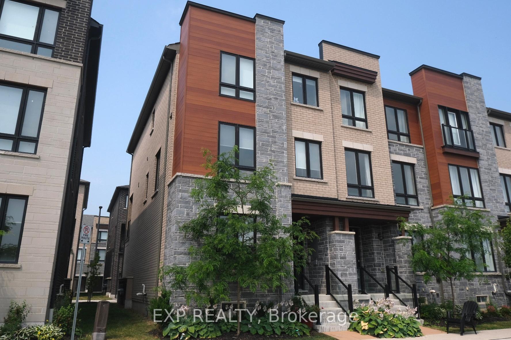 Property Photo: 34 Dockside Way ON L1N 0M6