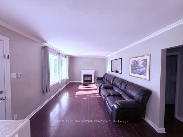 Property Photo:  491 Fairlawn Street NW  ON L1J 4R5 