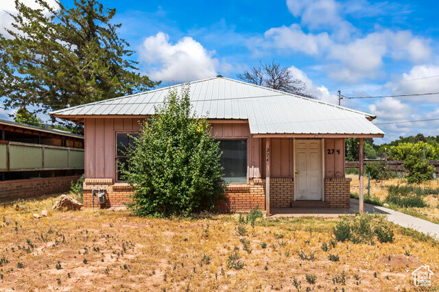 Property Photo:  274 W 200 S  UT 84701 