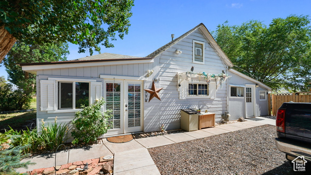 Property Photo: 180 N State St UT 84657